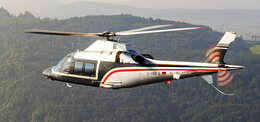 BHS Aviation: Leonardo AW109SP Helikopter - Außenansicht im Flug